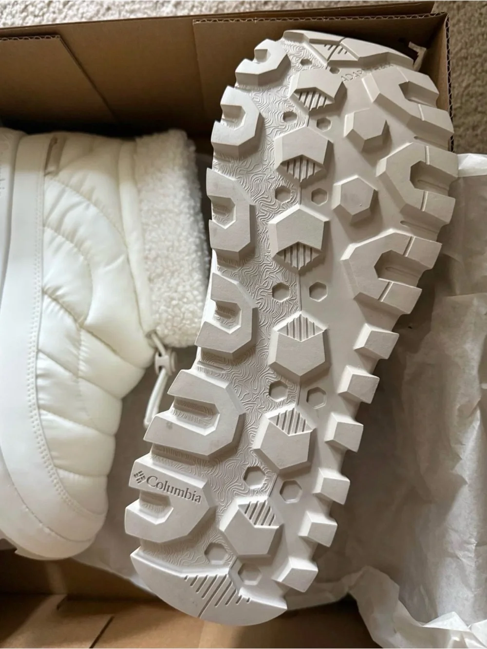 Women’s White SnowTrot Shorty Boots - Brand: Columbia